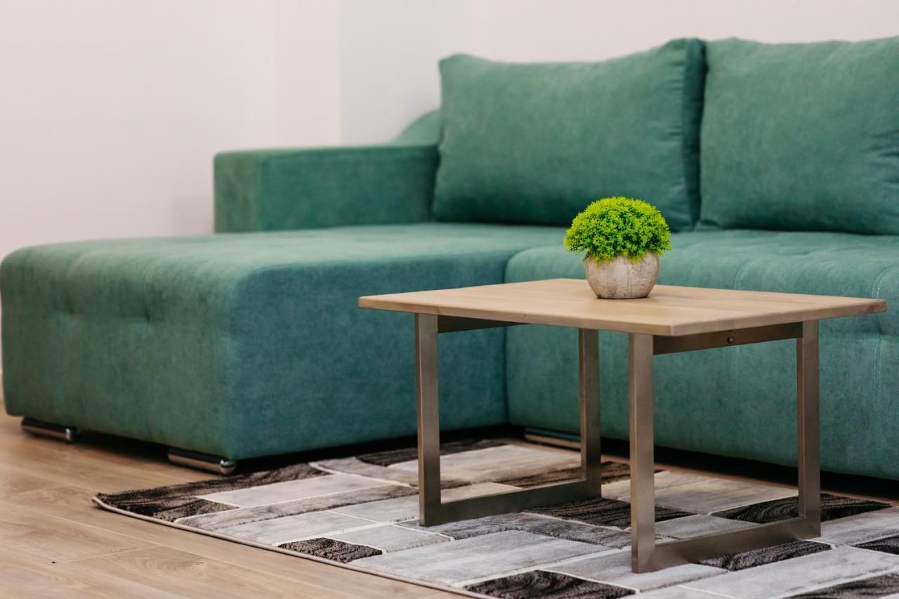 L&V Family Studio Apartman Sinaia Kültér fotó